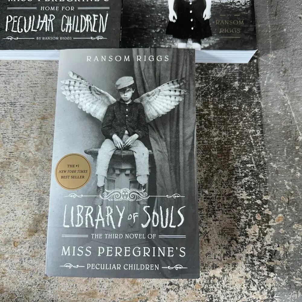 Miss Peregrine’s Home‎ for Peculiar Children set of 3 Lg Format SC Books